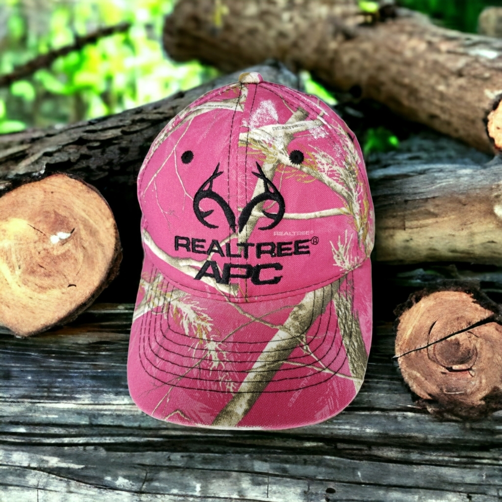 Realtree APC Pink Camo Camping Hunting Fishing Hiking Coastal Barbie Ballcap OS